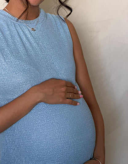 Vestido de maternidad Leslie, azul cielo spandex