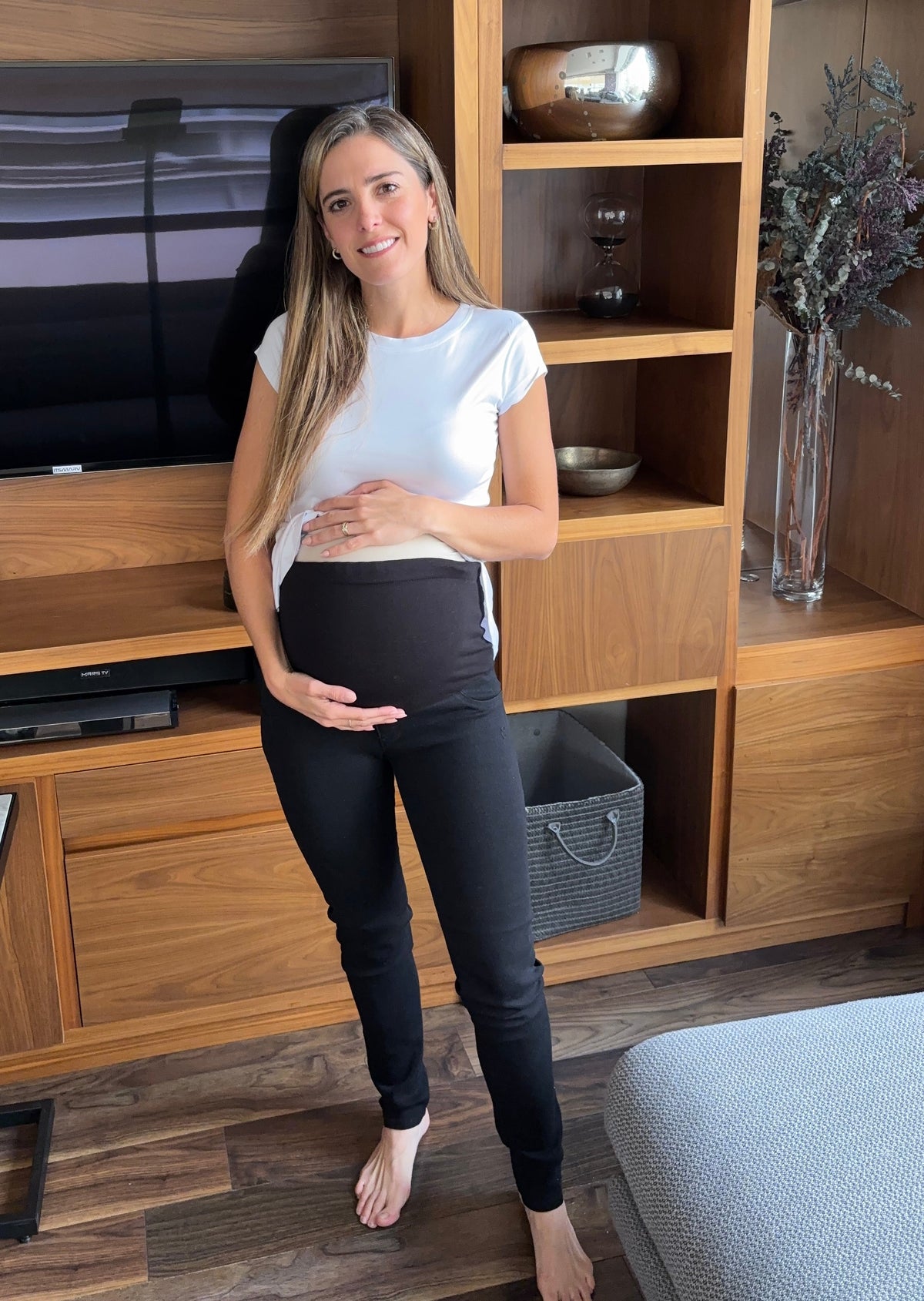 Pantalón mezclilla de maternidad negro