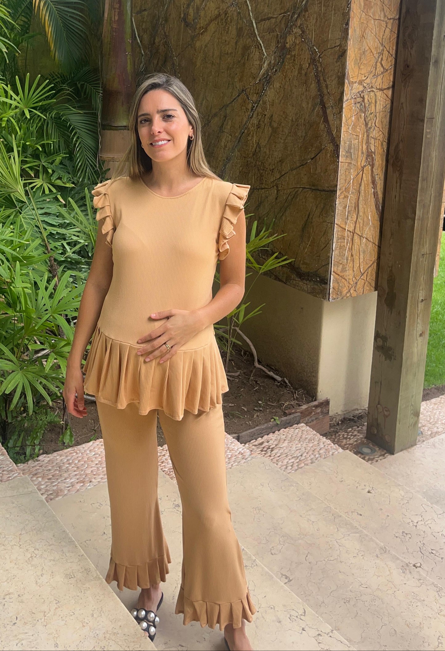 Conjunto de Maternidad Imelda, Camel Rayitas